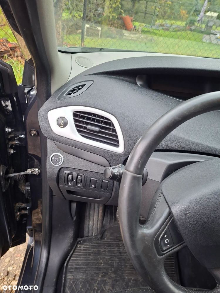 Renault Scenic 1.4 16V TCE Bose Edition - 6