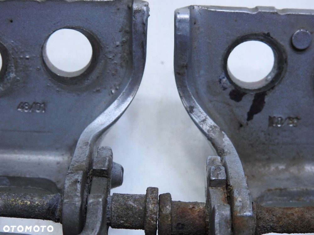 ZAWIASY DRZWI PRAWY PRZÓD EZR PEUGEOT 307 - 7