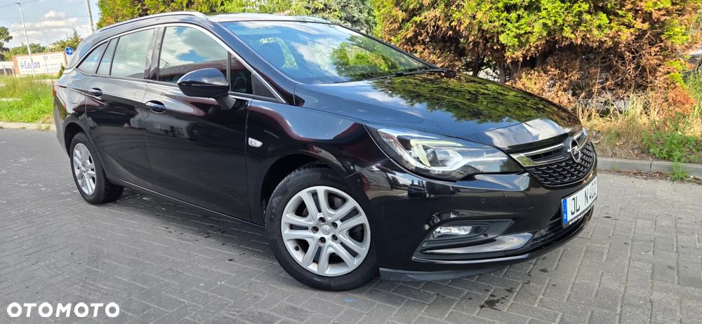 Opel Astra 1.6 D (CDTI) Start/Stop Innovation - 22