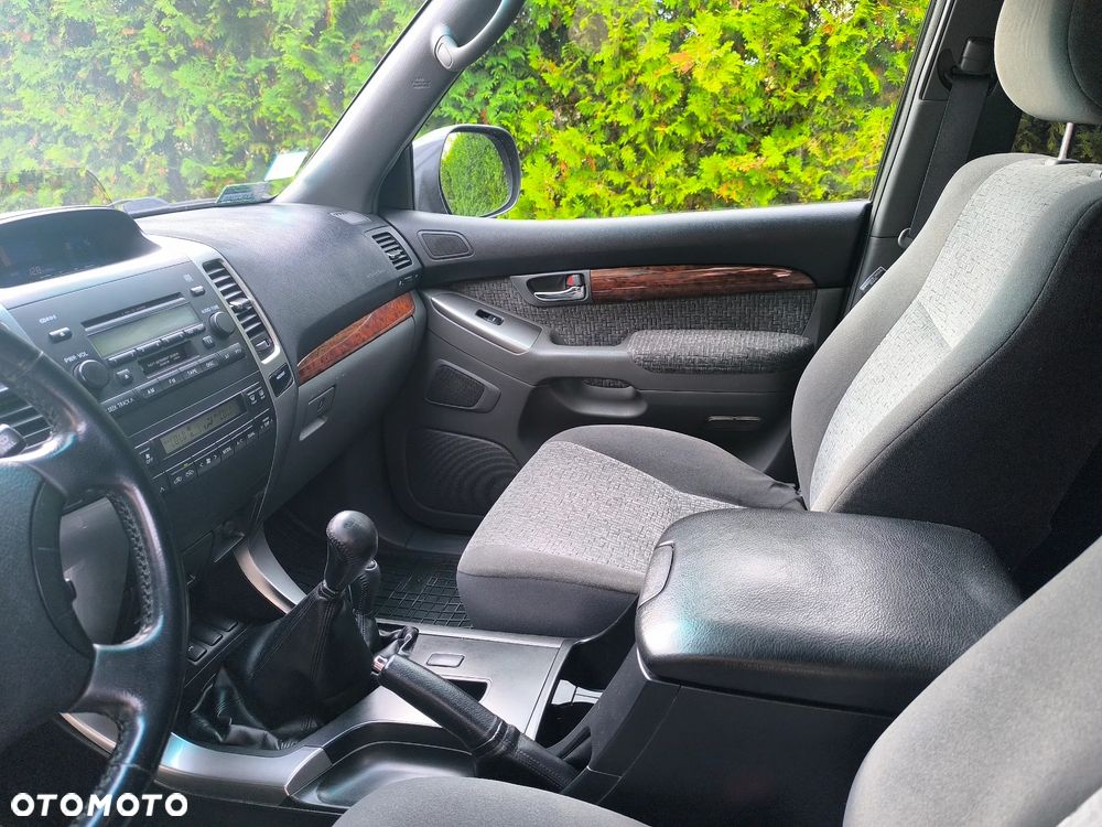 Toyota Land Cruiser D-4D Executive - 24