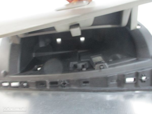 Porta Luvas / Tampa Renault Megane Iii Hatchback (Bz0/1_) - 3