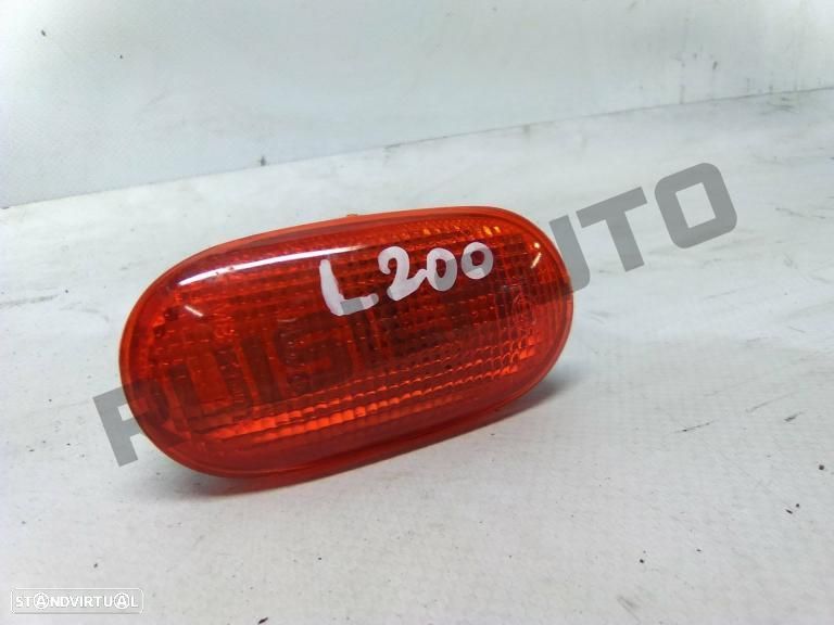 Pisca Lateral Guarda-lama  Mitsubishi L200 Iii [1996_2006] 2.8 - 1