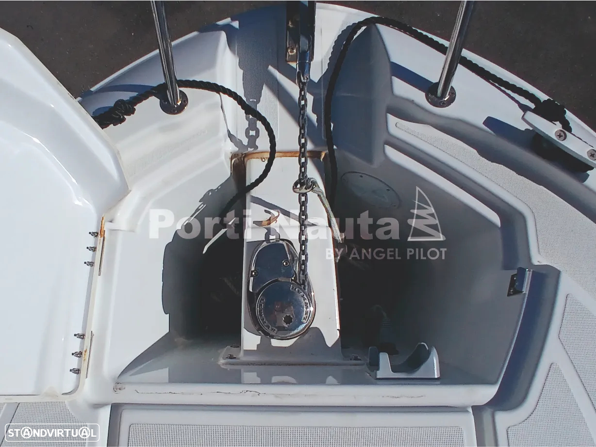 Beneteau Antares 7 - 16