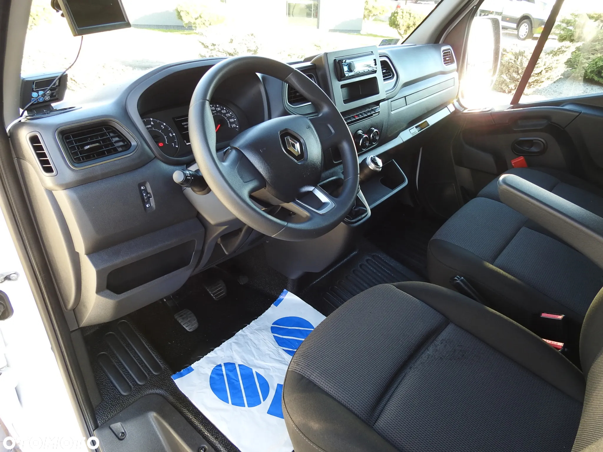 Renault MASTER FURGON CHŁODNIA -5*C FUNKCJA GRZANIA ZASILANIE 230V KLIMATYZACJA LEDY 135KM [ 894384 ] - 3
