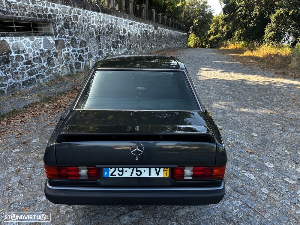 Mercedes-Benz W201 (1982-1993) 190 D 2.0 - 19