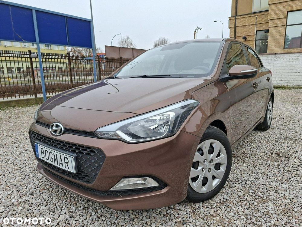 Hyundai i20 1.4 Classic + - 12