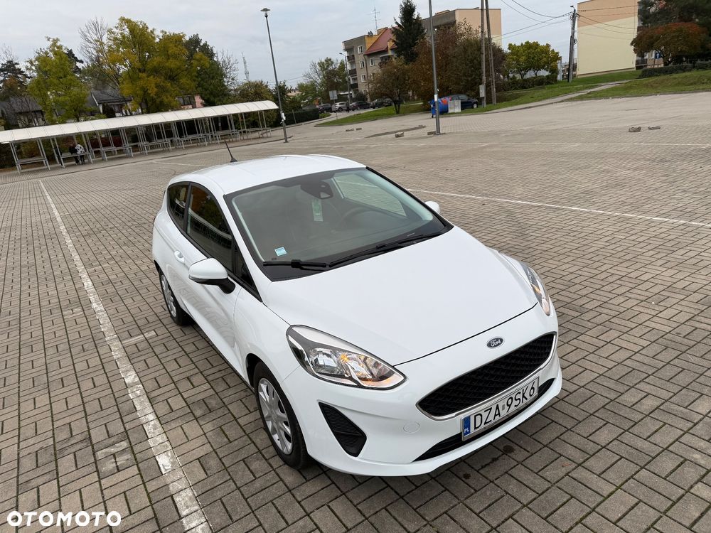 Ford Fiesta 1.1 Trend - 11