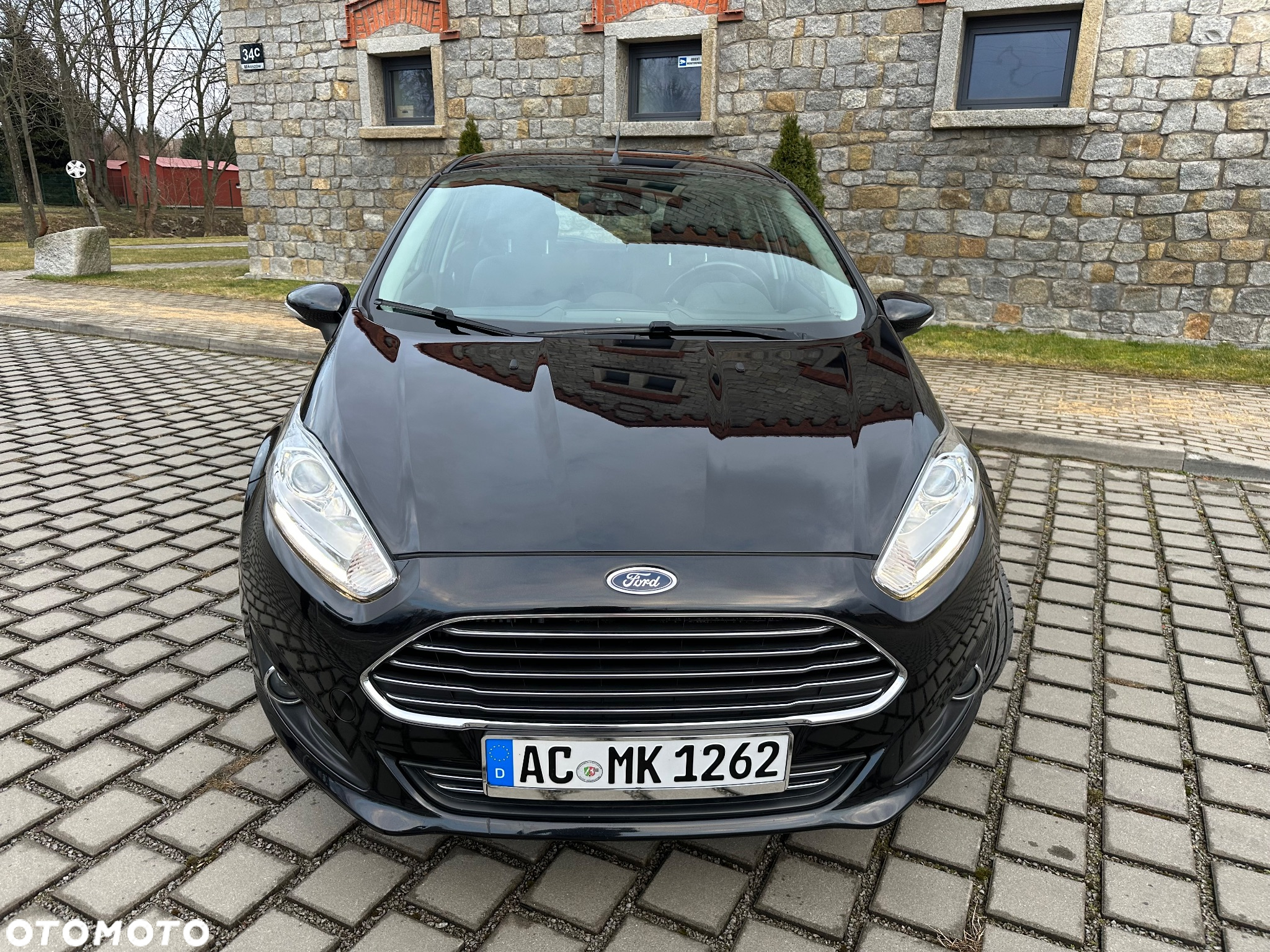 Ford Fiesta 1.0 EcoBoost Titanium - 8