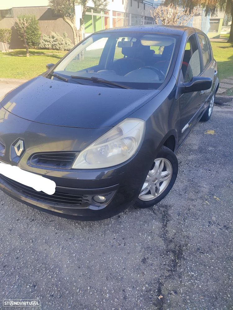 Renault Clio 1.2 16V Rip Curl II - 1