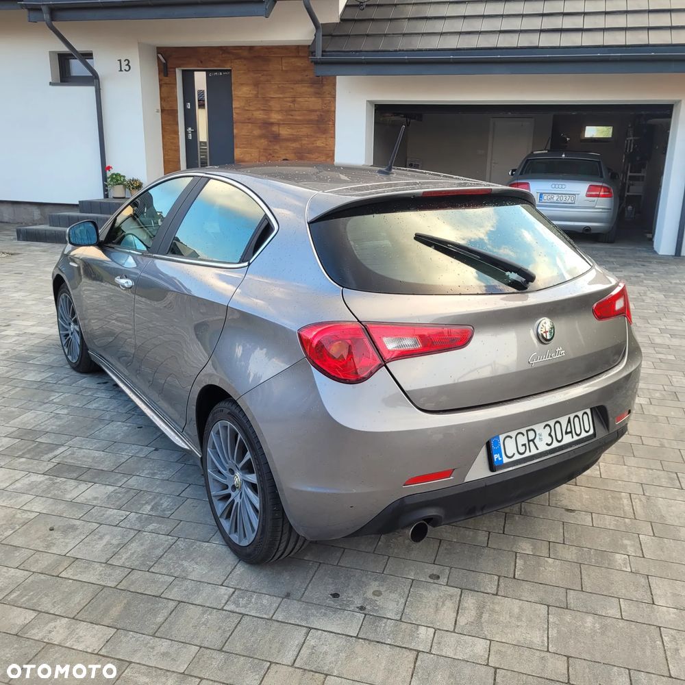 Alfa Romeo Giulietta - 4