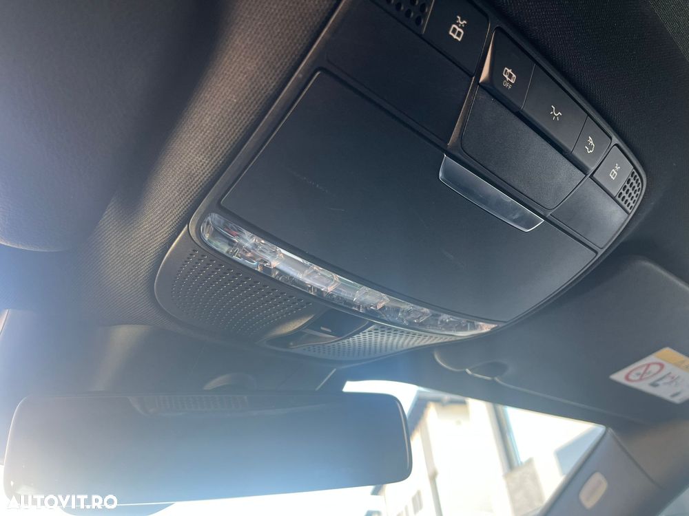 Mercedes-Benz E - 19