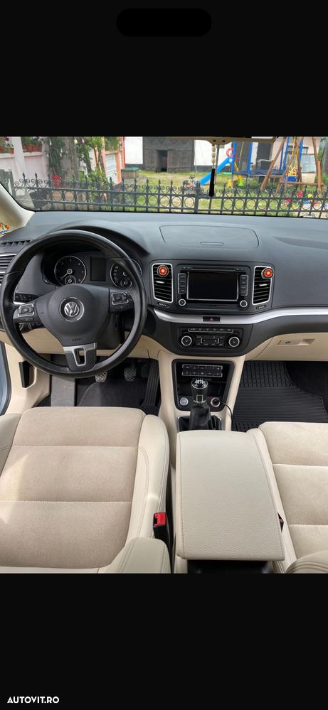 Volkswagen Sharan 2.0 TDI Blue Motion Highline - 4