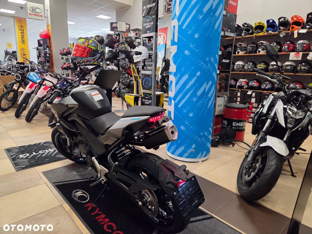 CFMoto NK - 7