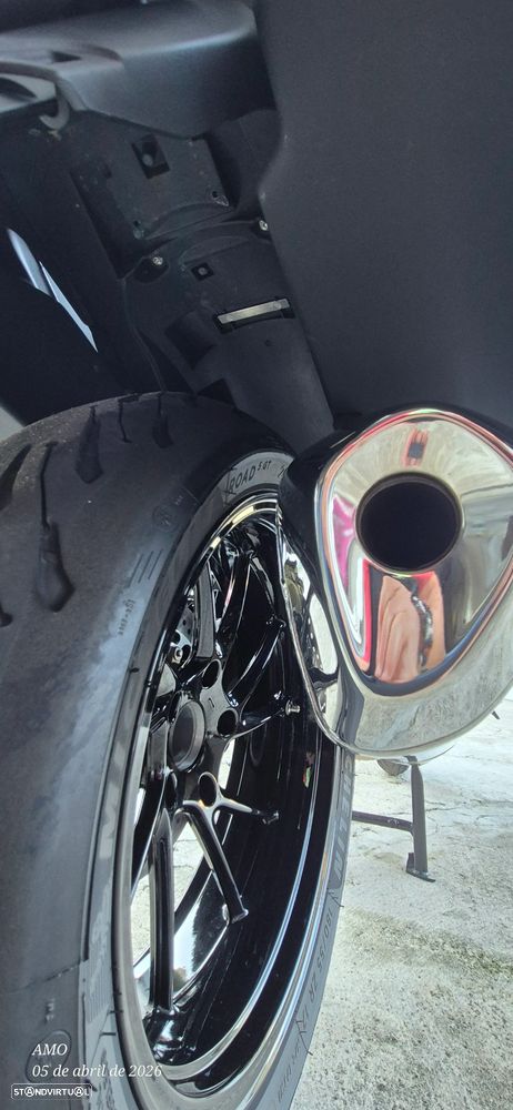 BMW R 1250 RT TRIPLE BLACK - 28