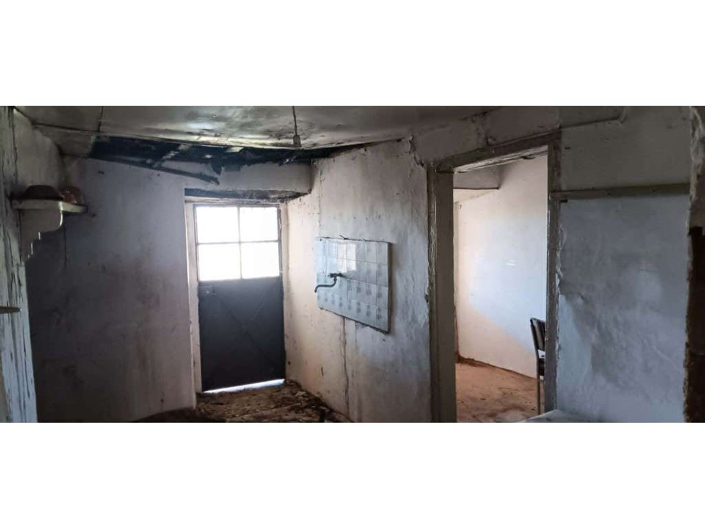 Moradia para Recuperação Total com Terreno de 640 m² no Centro da V... - Grande imagem: 2/15