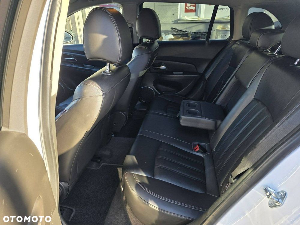 Chevrolet Cruze 1.4T LTZ+ - 32