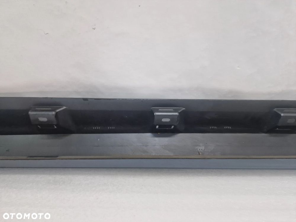 VW PASSAT B8 3G0 KOMBI SEDAN 14- LISTWA PROGOWA / NAKŁADKA PROGU , KOLOR NIEBIESKI METALIK , NR 3G0853857F , NR AUKCJI PR344 - 13