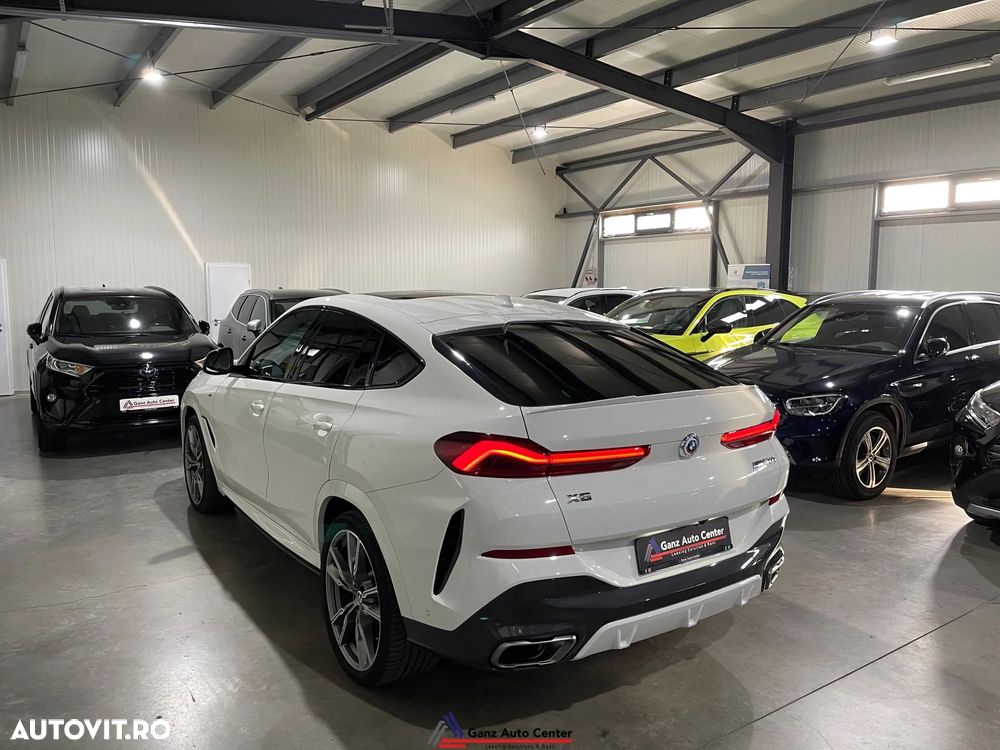 BMW X6 M M50i - 33