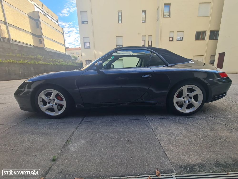 Porsche 911 (996) Carrera 4S Cabrio - 12