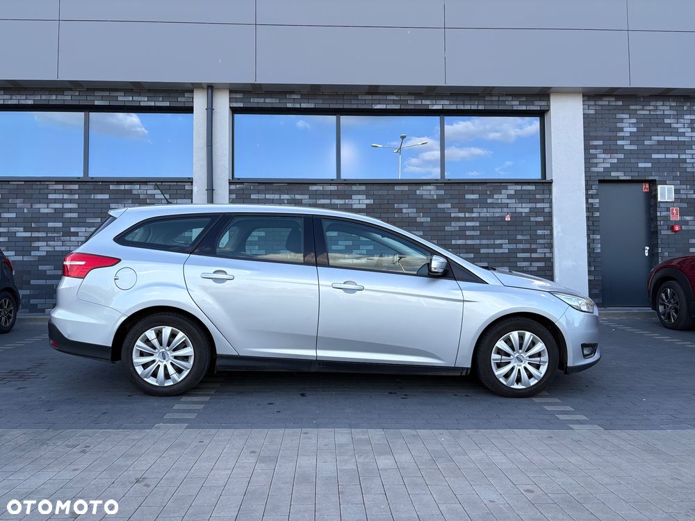 Ford Focus 1.5 TDCi Titanium - 3