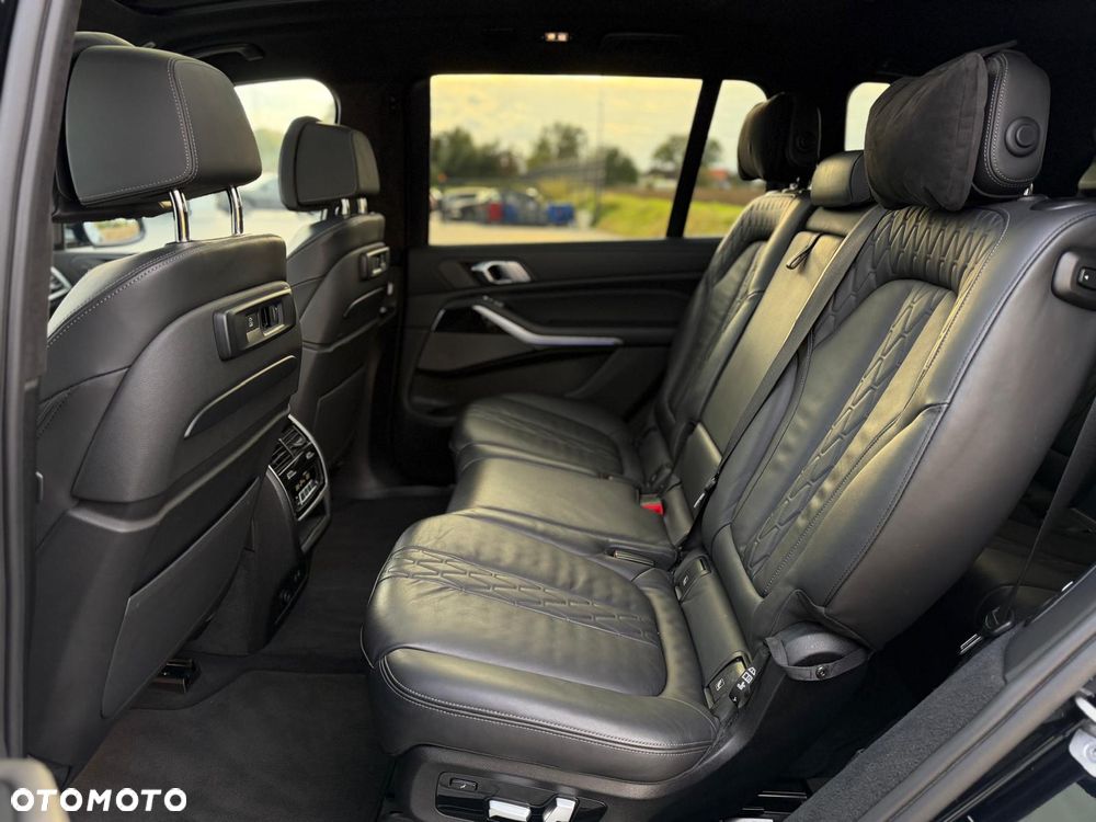 BMW X7 xDrive40d mHEV sport - 29