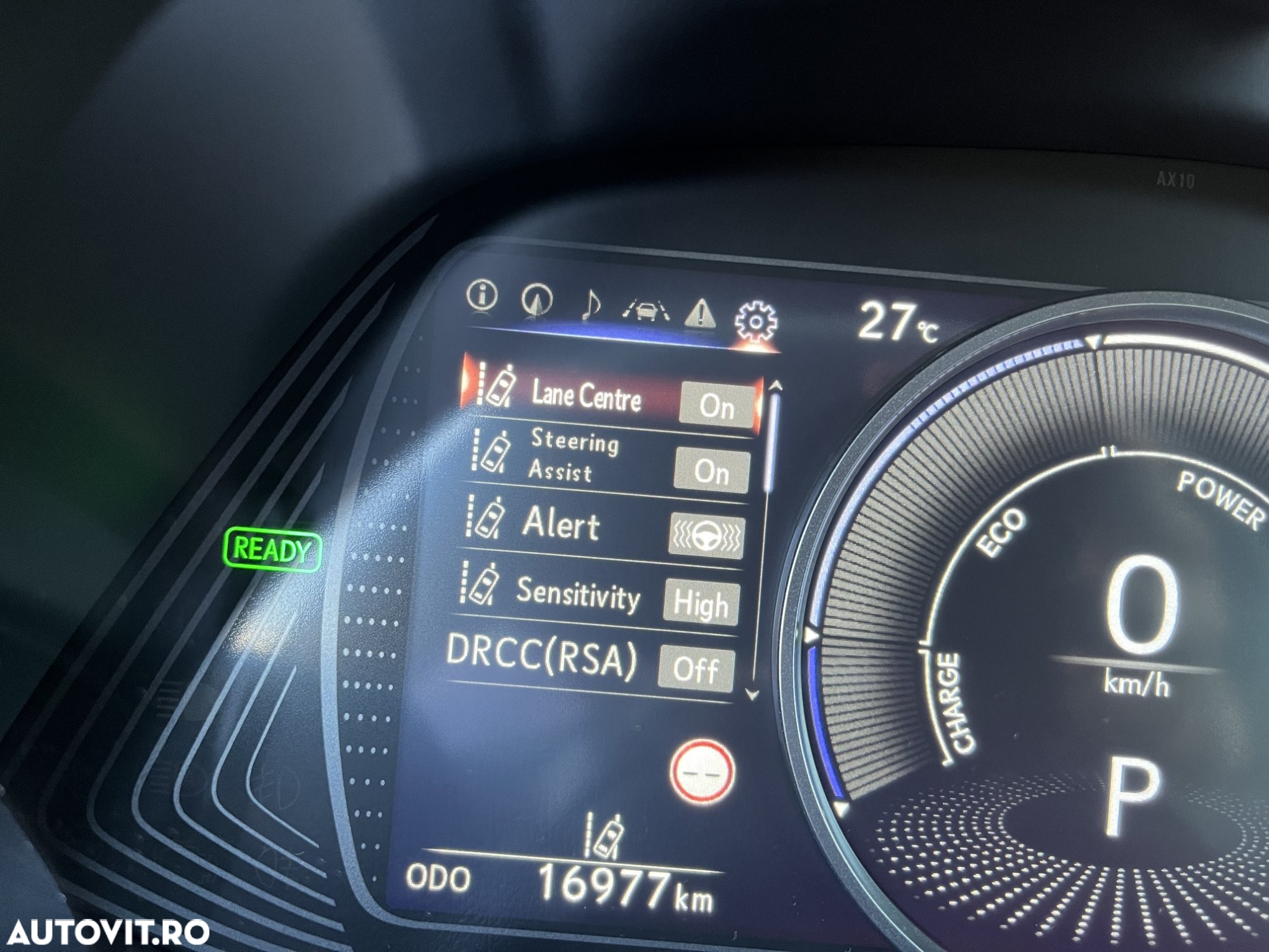 Lexus UX 250h 2.0L HEV 20H- (178 HP) 4X4 CVT Luxury - 20