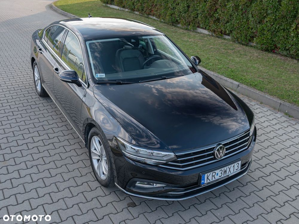 Volkswagen Passat - 10