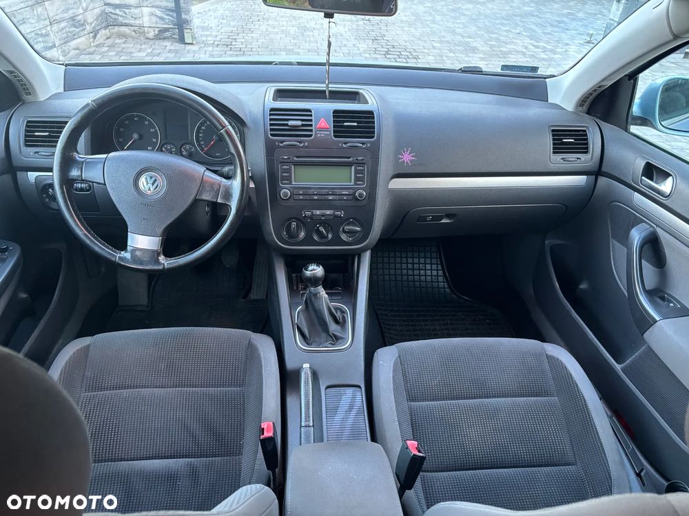 Volkswagen Golf V 1.4 TSI Comfortline - 9