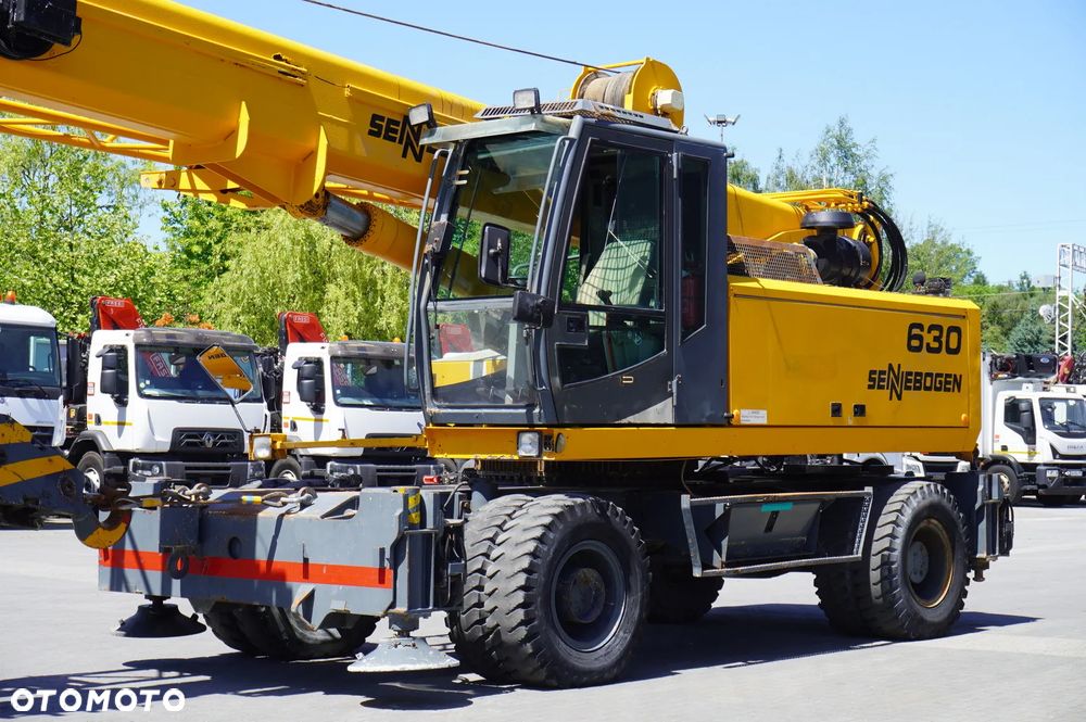 Sennebogen 630 Dźwig terenowo-szosowy / Zasięg 30 m / Udźwig 30 t / 4 szt - 19