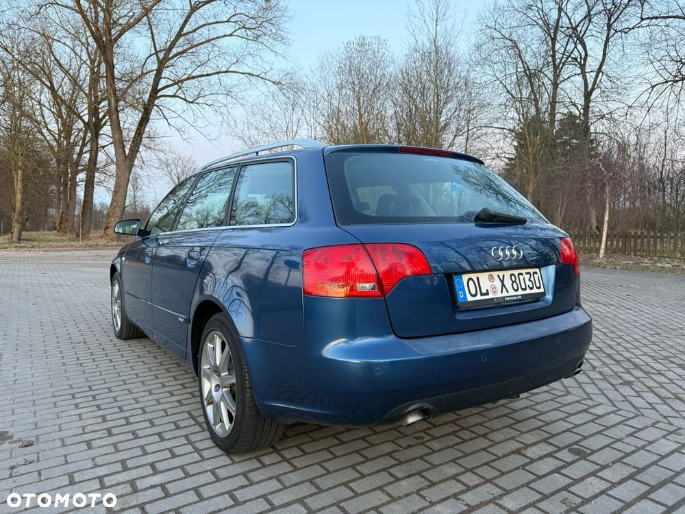 Audi A4 Avant - 5