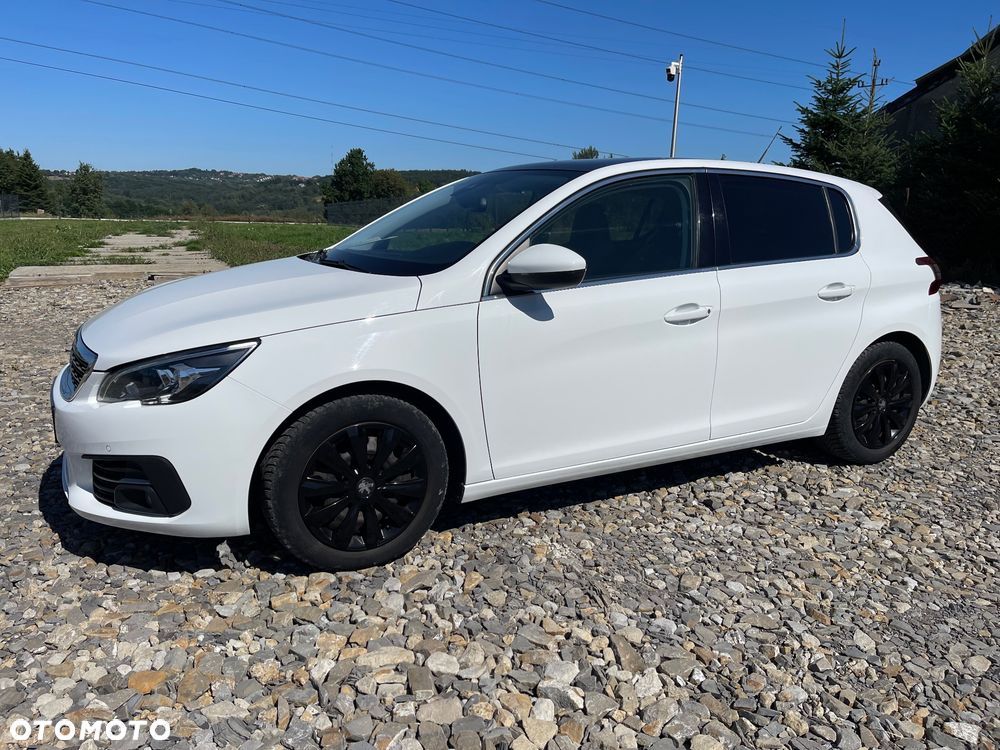 Peugeot 308 1.5 BlueHDi Allure S&S - 11