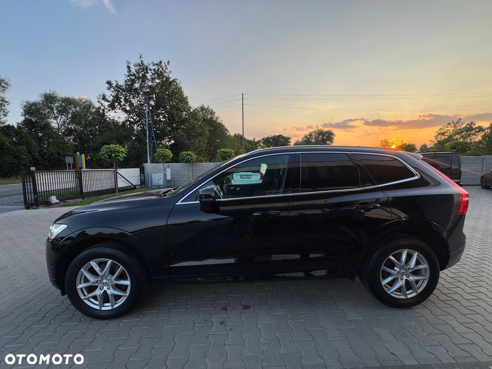 Volvo XC 60 D4 SCR AWD Momentum - 6