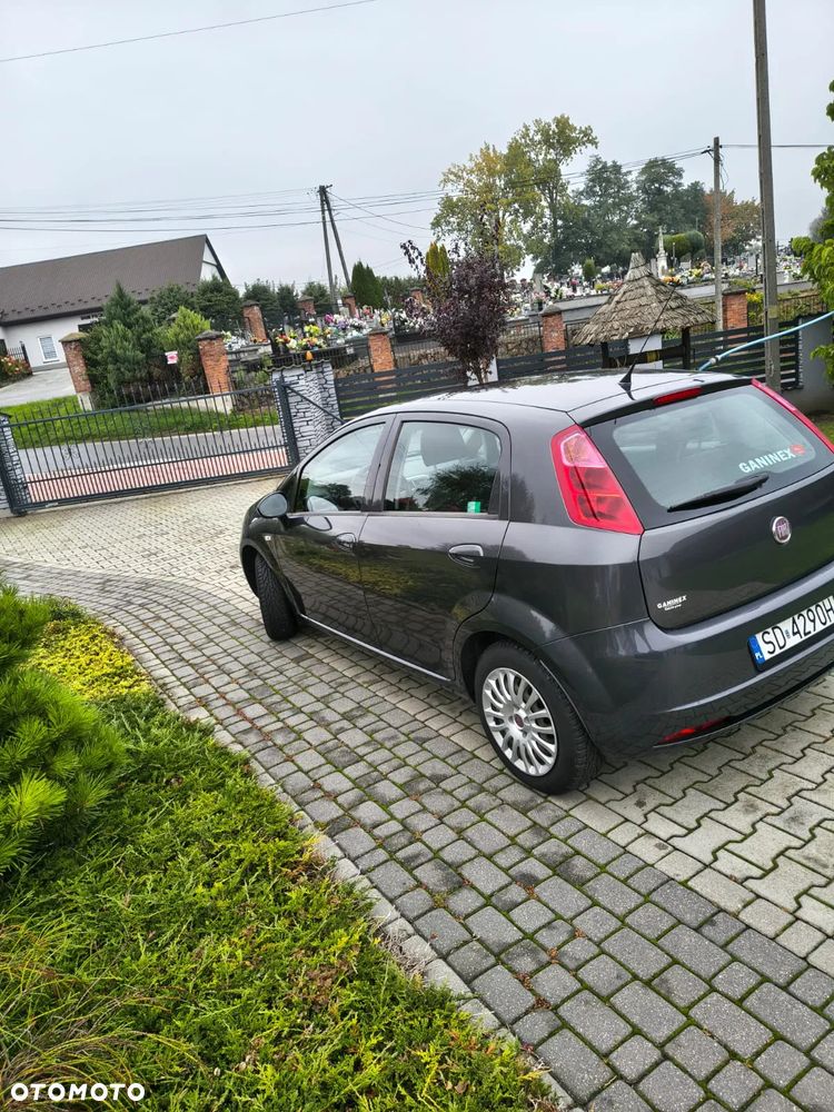 Fiat Grande Punto - 5