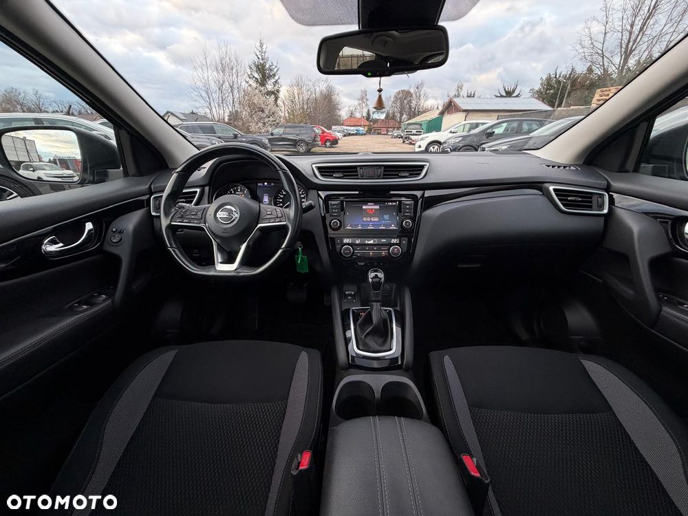 Nissan Qashqai 1.3 DIG-T DCT N-WAY - 27
