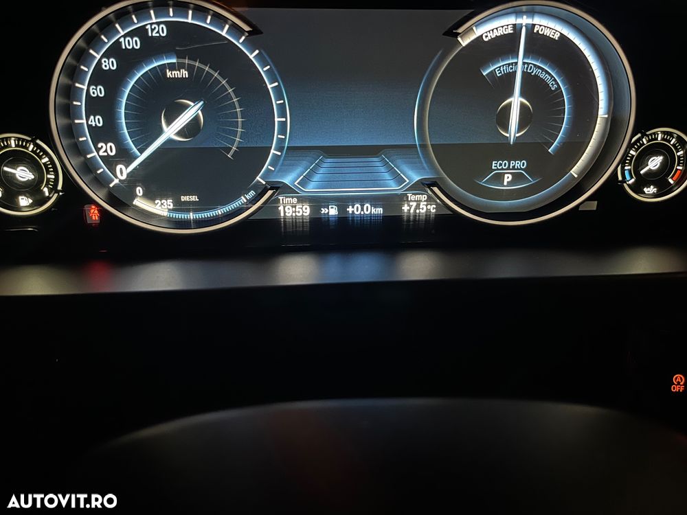 BMW X5 xDrive25d - 32