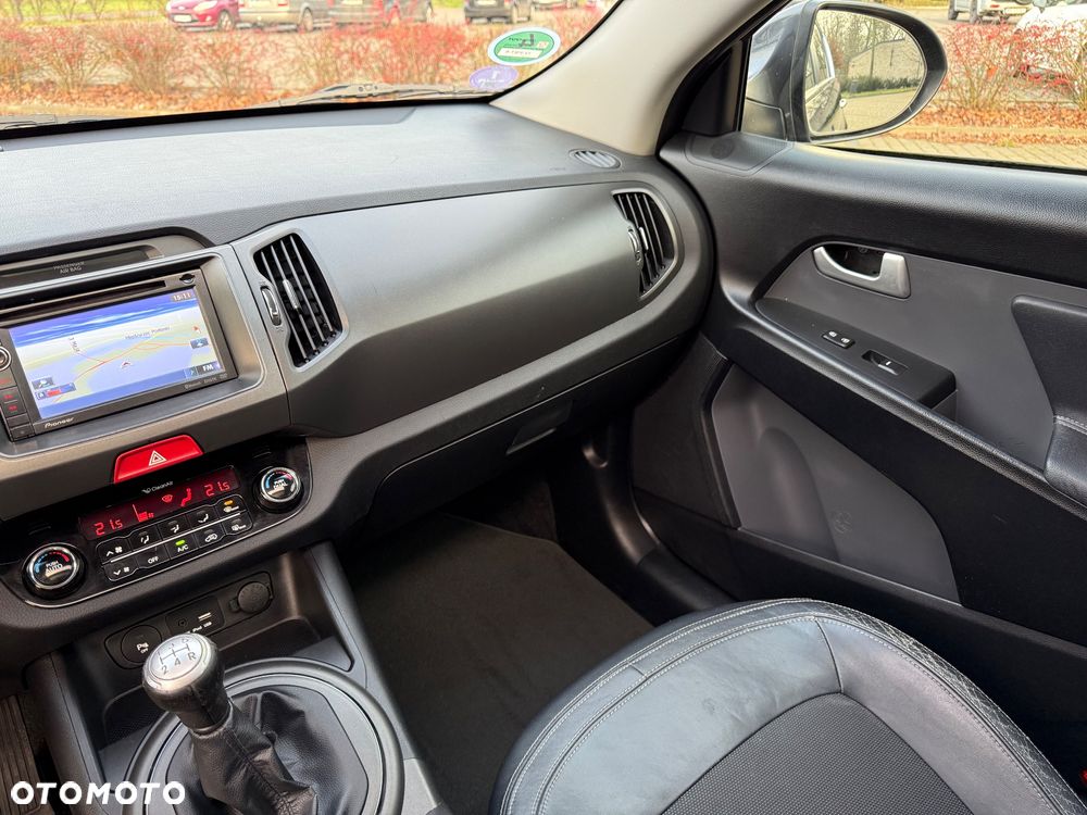 Kia Sportage 2.0 XL 2WD - 21