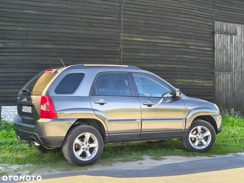 Kia Sportage - 16