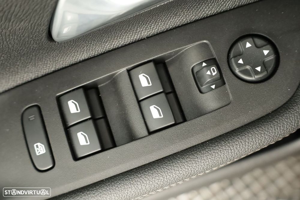 Opel Mokka 1.2 T Ultimate AT - 19