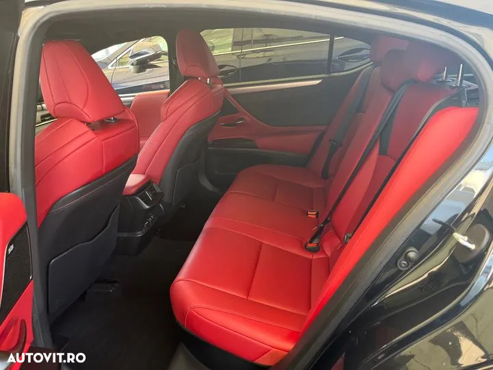 Lexus Seria ES 300h F Sport - 10