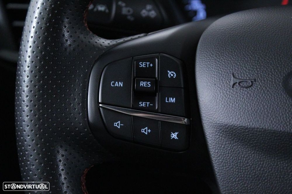 Ford Fiesta 1.0 EcoBoost ST-Line - 23