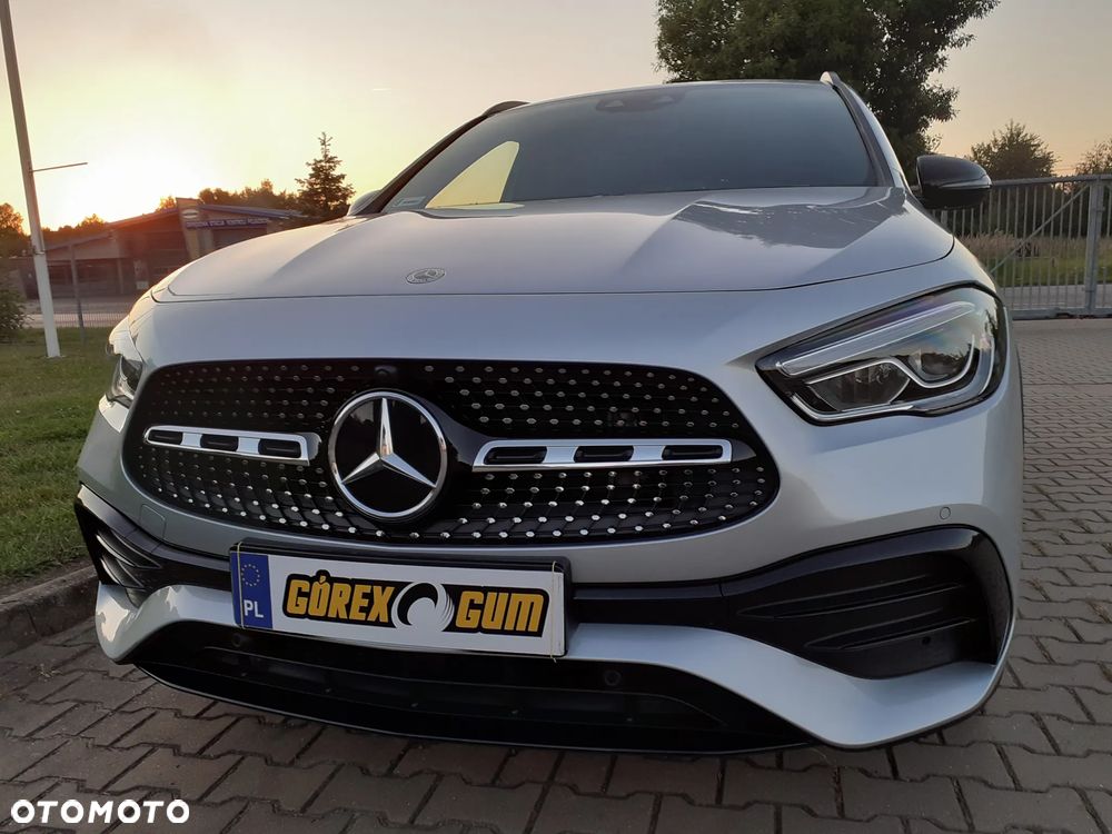 Mercedes-Benz GLA 200 AMG Line - 12
