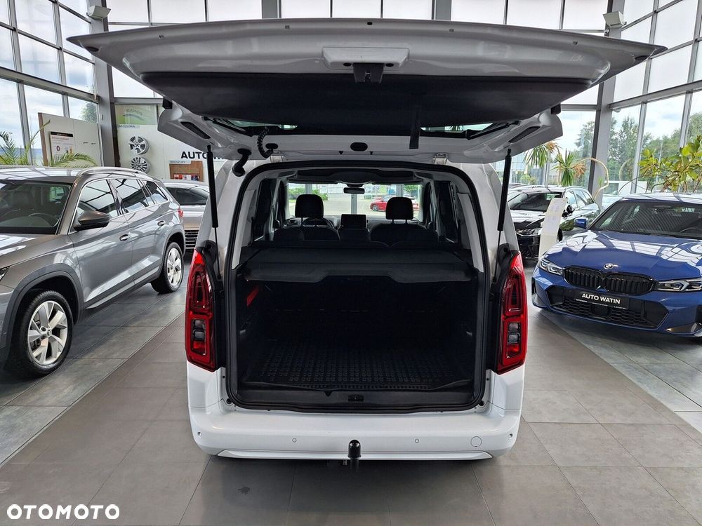 Toyota Proace City Verso 1.2 D-4T Business - 22