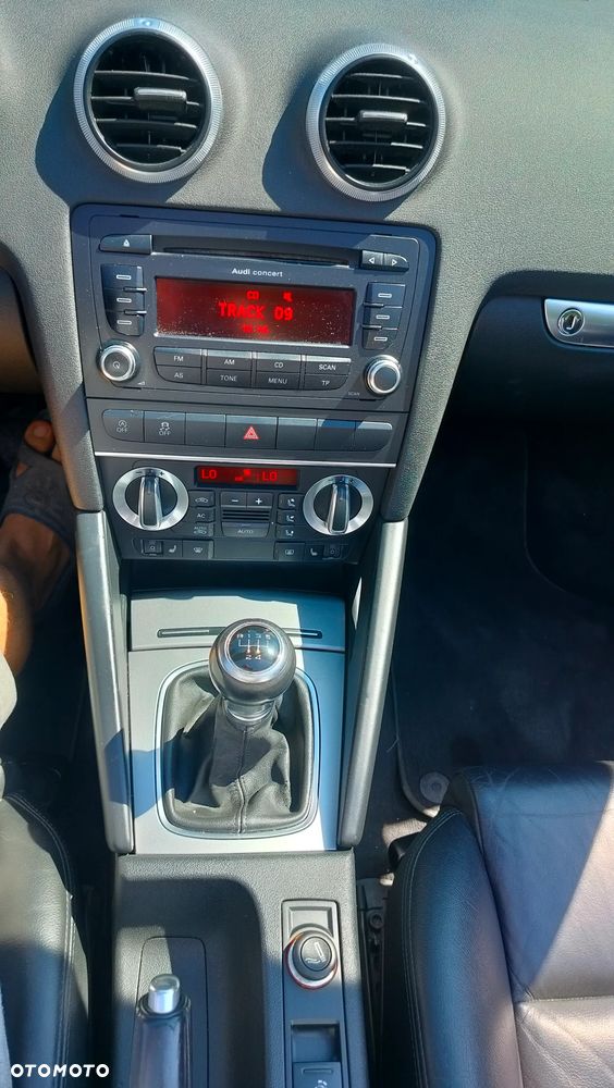 Audi A3 Cabrio 1.6 TDI DPF Ambition - 22