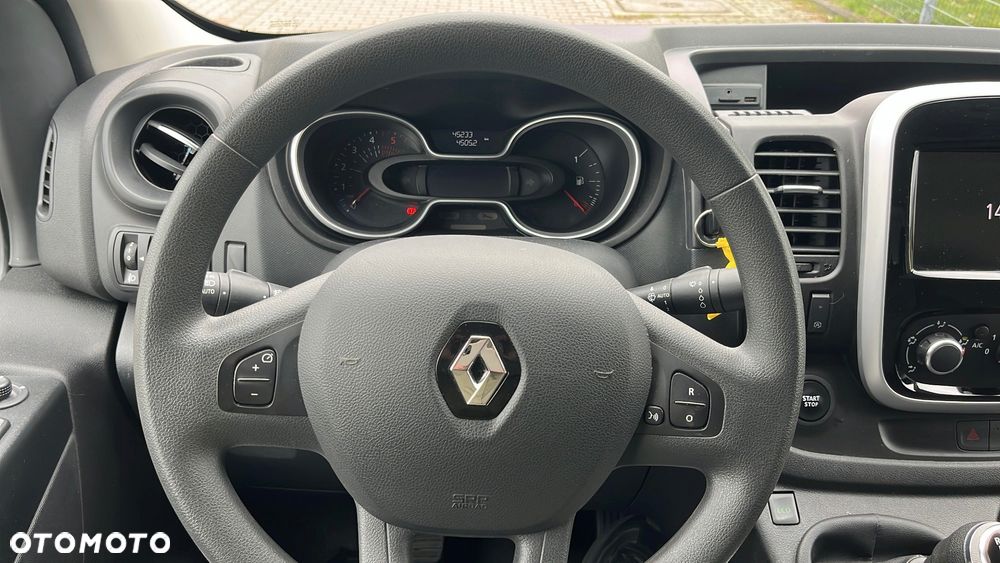 Renault Trafic - 16