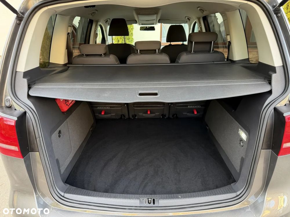 Volkswagen Touran 1.2 TSI Comfortline - 26