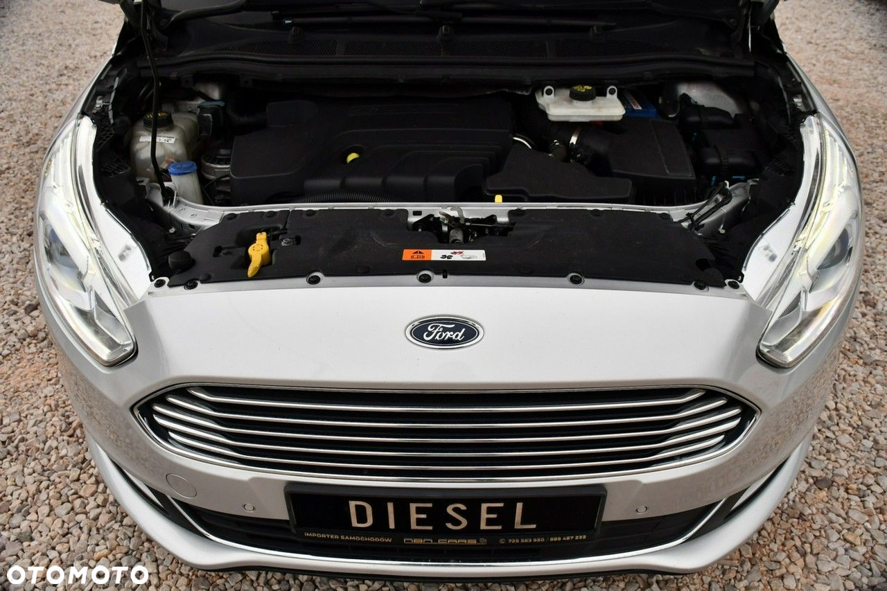 Ford Galaxy 2.0 TDCi Titanium - 39