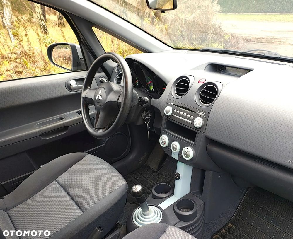 Mitsubishi Colt 1.3 Motion Plus - 30