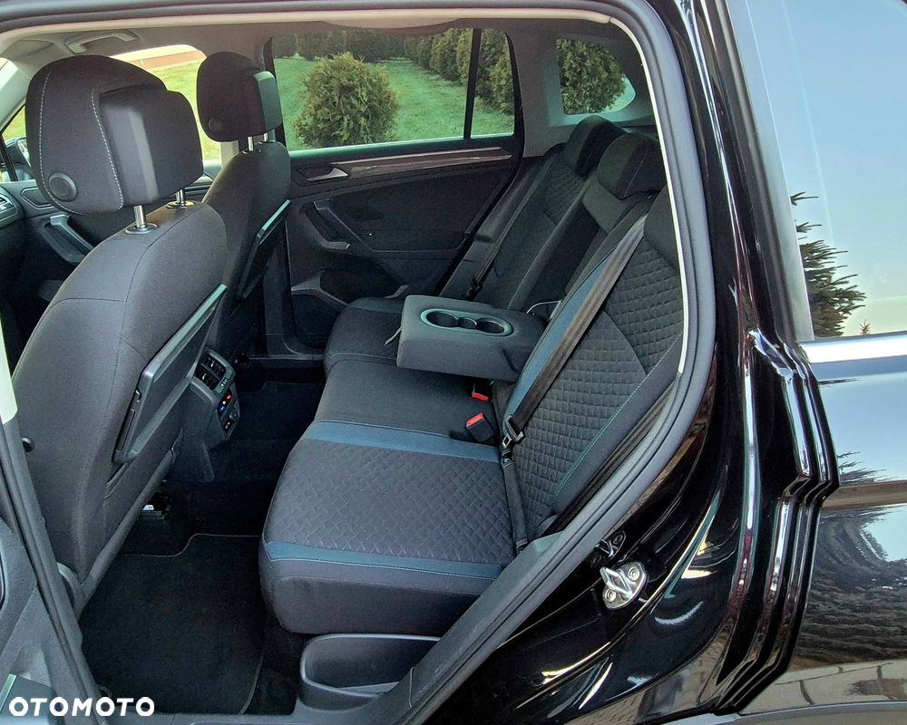 Volkswagen Tiguan 2.0 TDI SCR 4Motion DSG IQ.DRIVE - 28