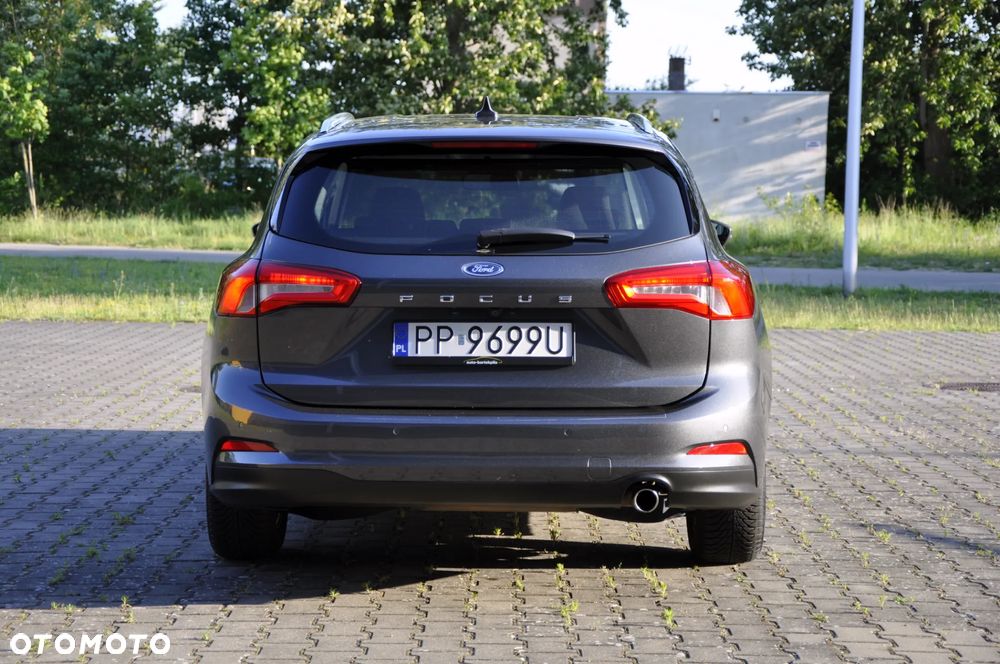 Ford Focus 1.5 EcoBlue Start-Stopp-System TITANIUM - 12