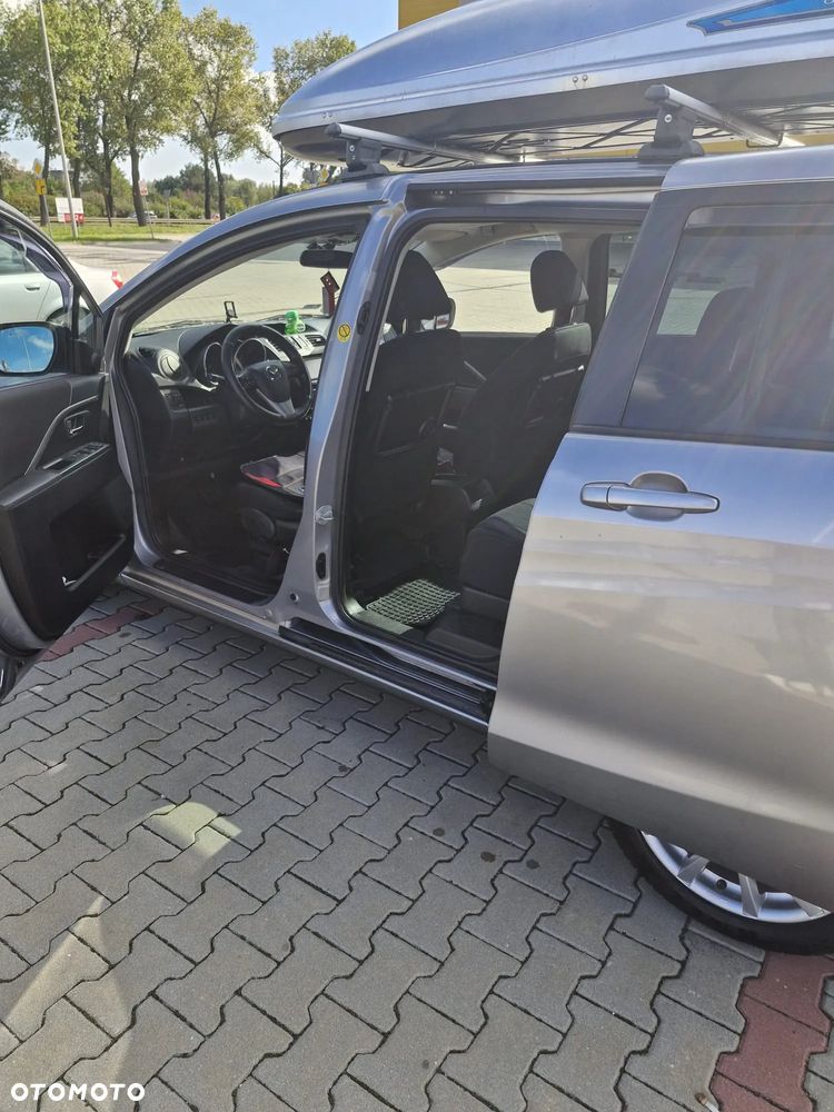 Mazda 5 - 5